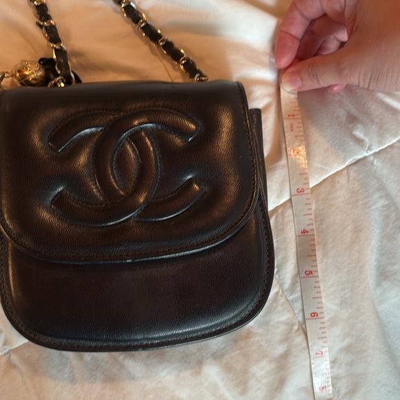 Vintage Chanel Crossbody Bag - Picture 8 of 12